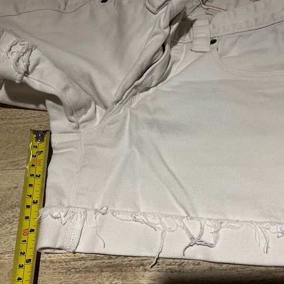 J.Crew Stretch Denim Roll Up Cuffed Jeans Cutoff Shorts White Size 4 - Picture 9 of 13